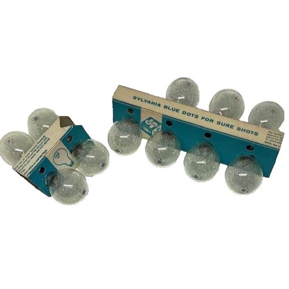 Polaroid Leather Case 309 Flash Gun 202 Close Up Lens 540 Sylvania Bulbs Lot VTG - Picture 11 of 16